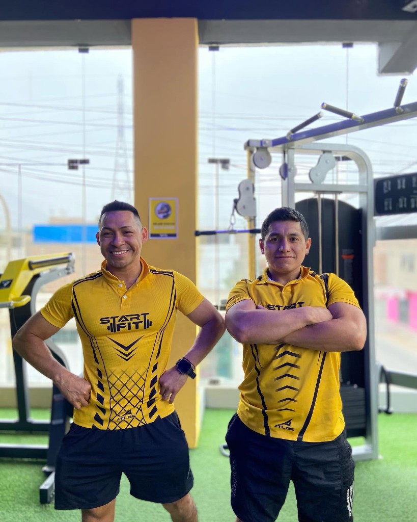 Equipo y comunidad Start Fit